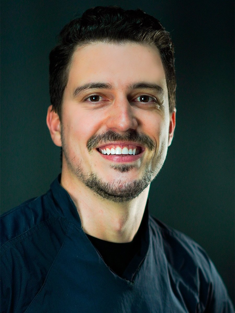 Dr. Eduardo Petry